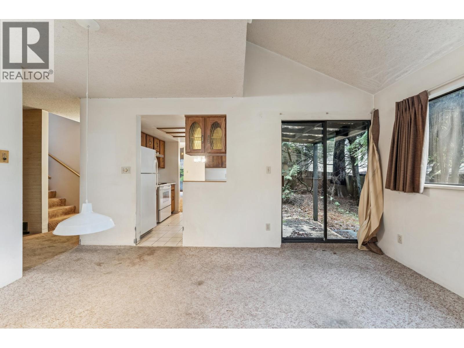 1494 Ross Road, North Vancouver, British Columbia  V7J 1V2 - Photo 15 - R3082677