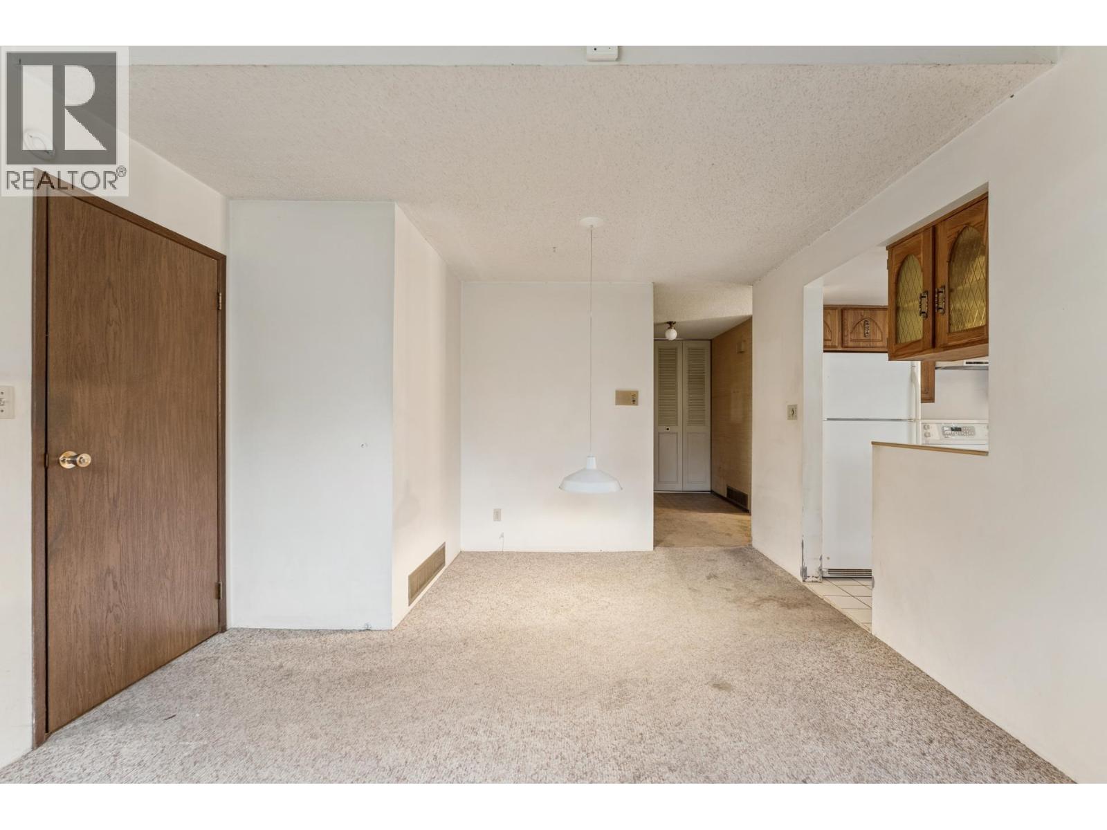 1494 Ross Road, North Vancouver, British Columbia  V7J 1V2 - Photo 17 - R3082677