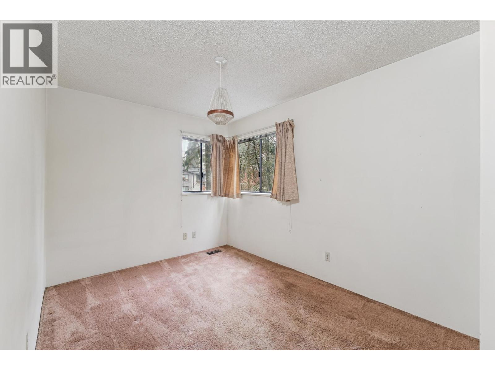 1494 Ross Road, North Vancouver, British Columbia  V7J 1V2 - Photo 26 - R3082677