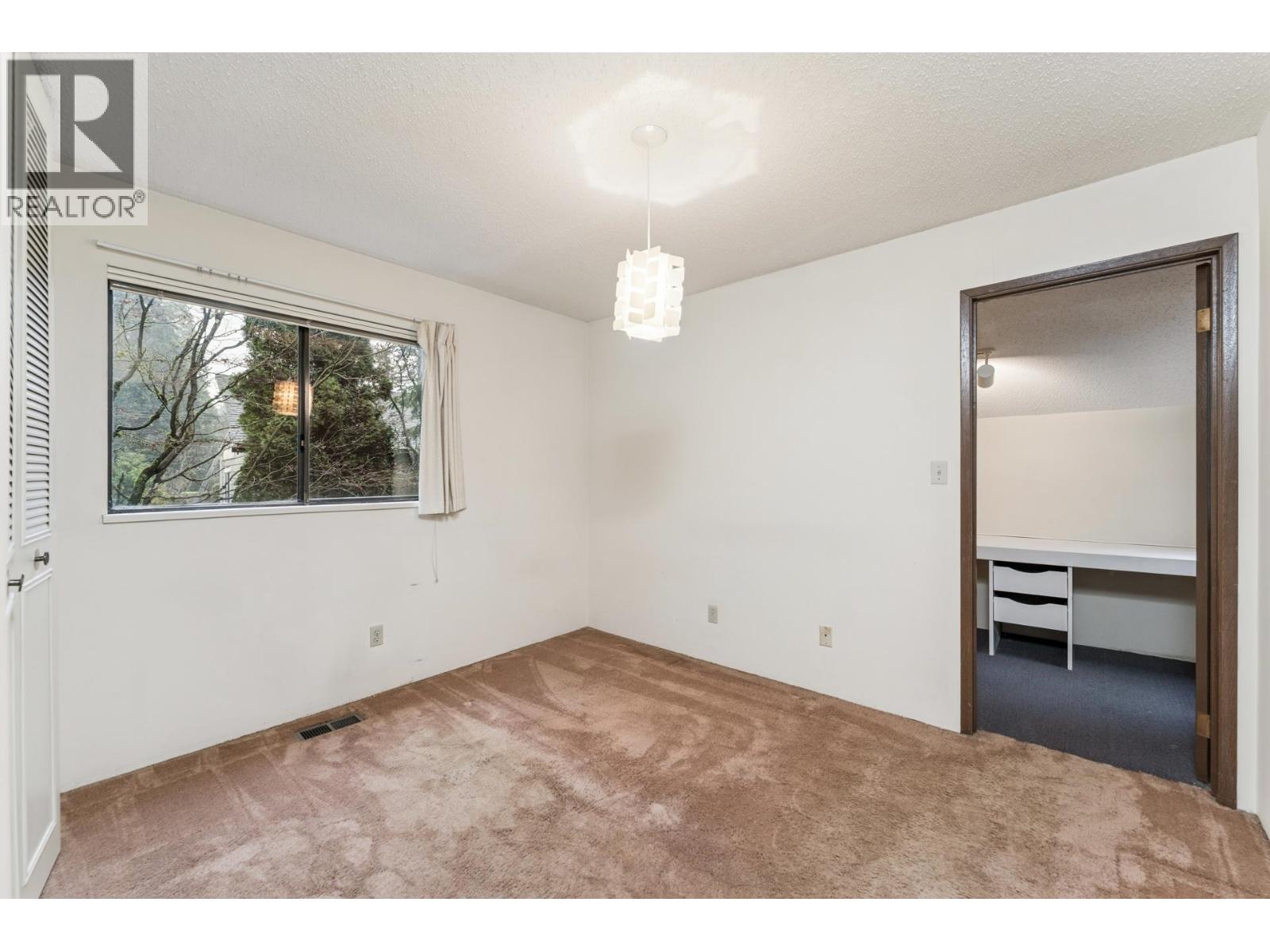 1494 Ross Road, North Vancouver, British Columbia  V7J 1V2 - Photo 27 - R3082677