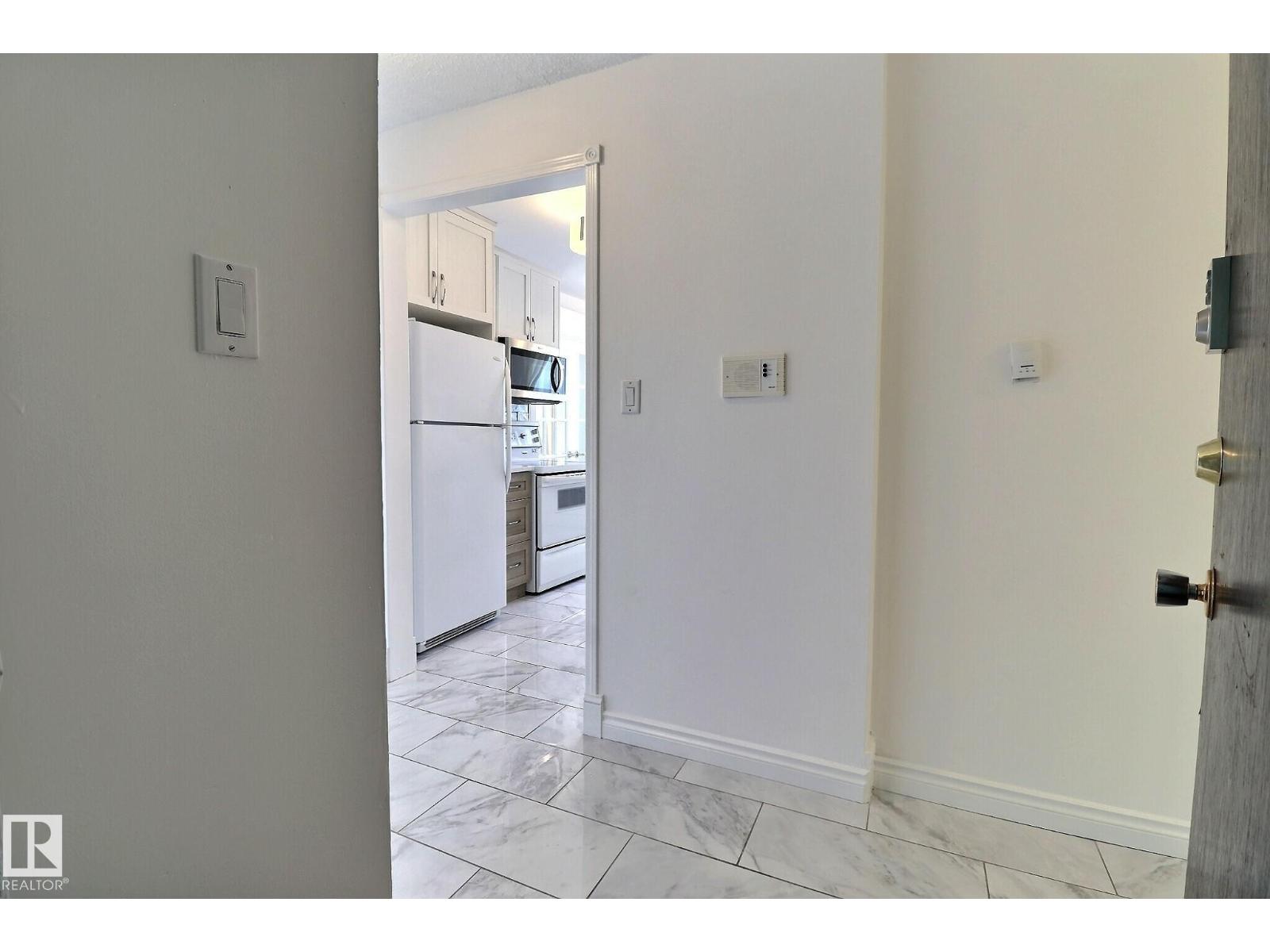 #304 11907 81 St Nw, Edmonton, Alberta  T5B 2S7 - Photo 2 - E4470927