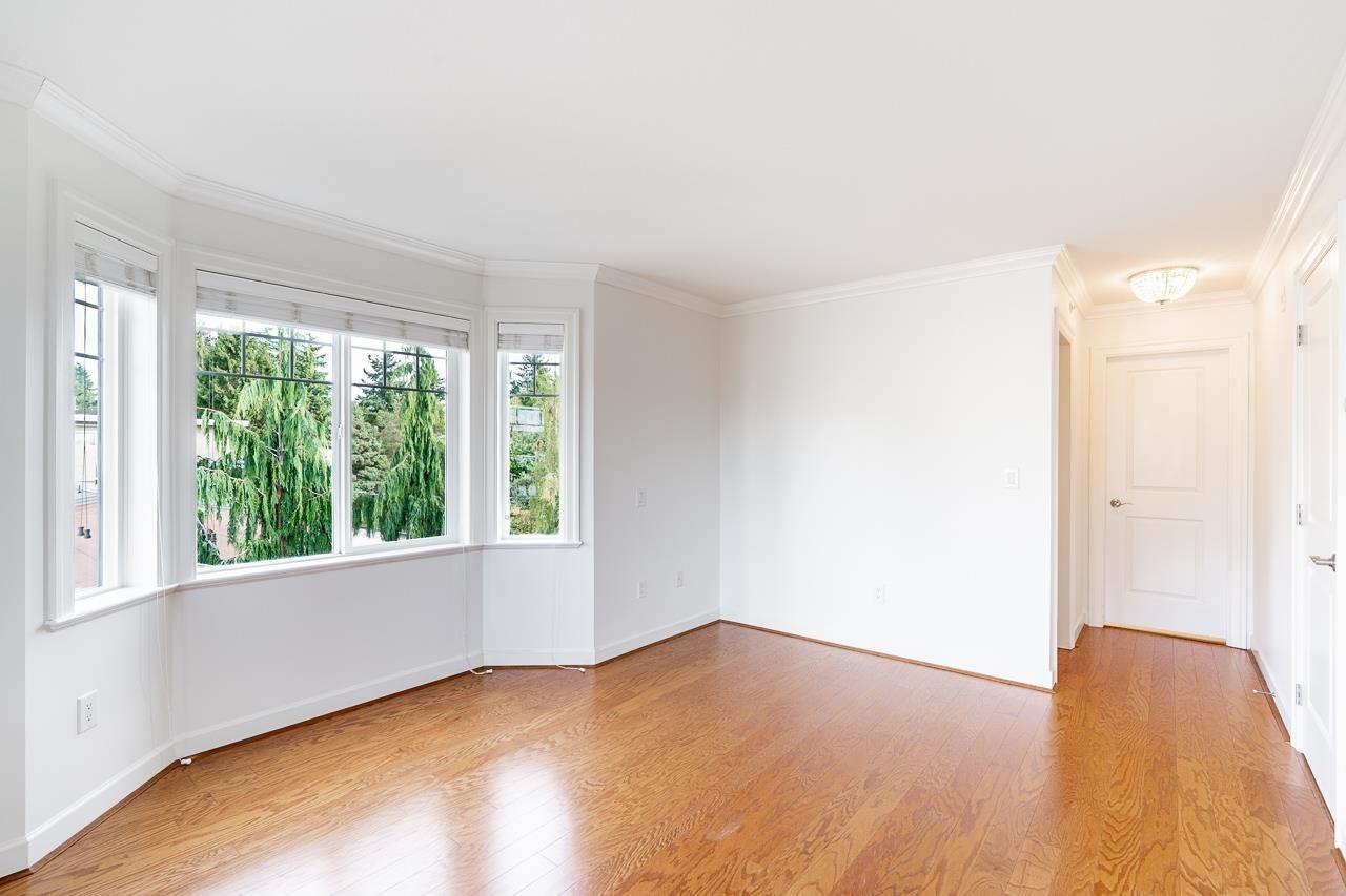 Ph4 15357 Roper Avenue, White Rock, British Columbia  V4B 2G2 - Photo 17 - R3082670