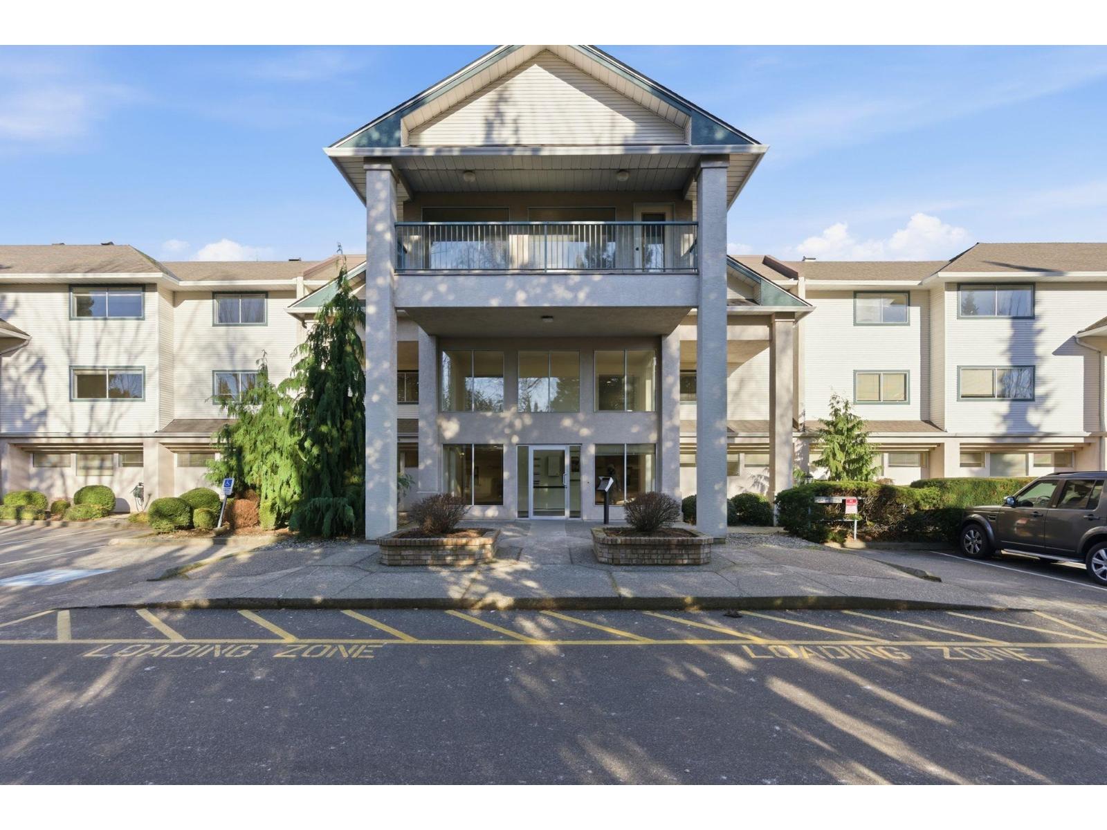 316 1755 Salton Road, Abbotsford, British Columbia  V2S 7C5 - Photo 1 - R3082568