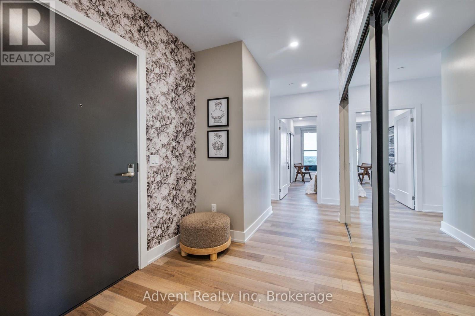 Lph03 - 8 Cedarland Drive, Markham, Ontario  L6G 0H4 - Photo 2 - N12725914