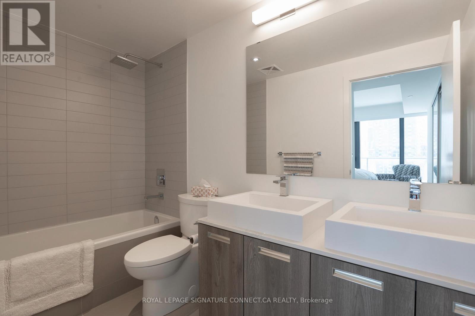 2703 - 2a Church Street, Toronto, Ontario  M5E 0E1 - Photo 20 - C12579964