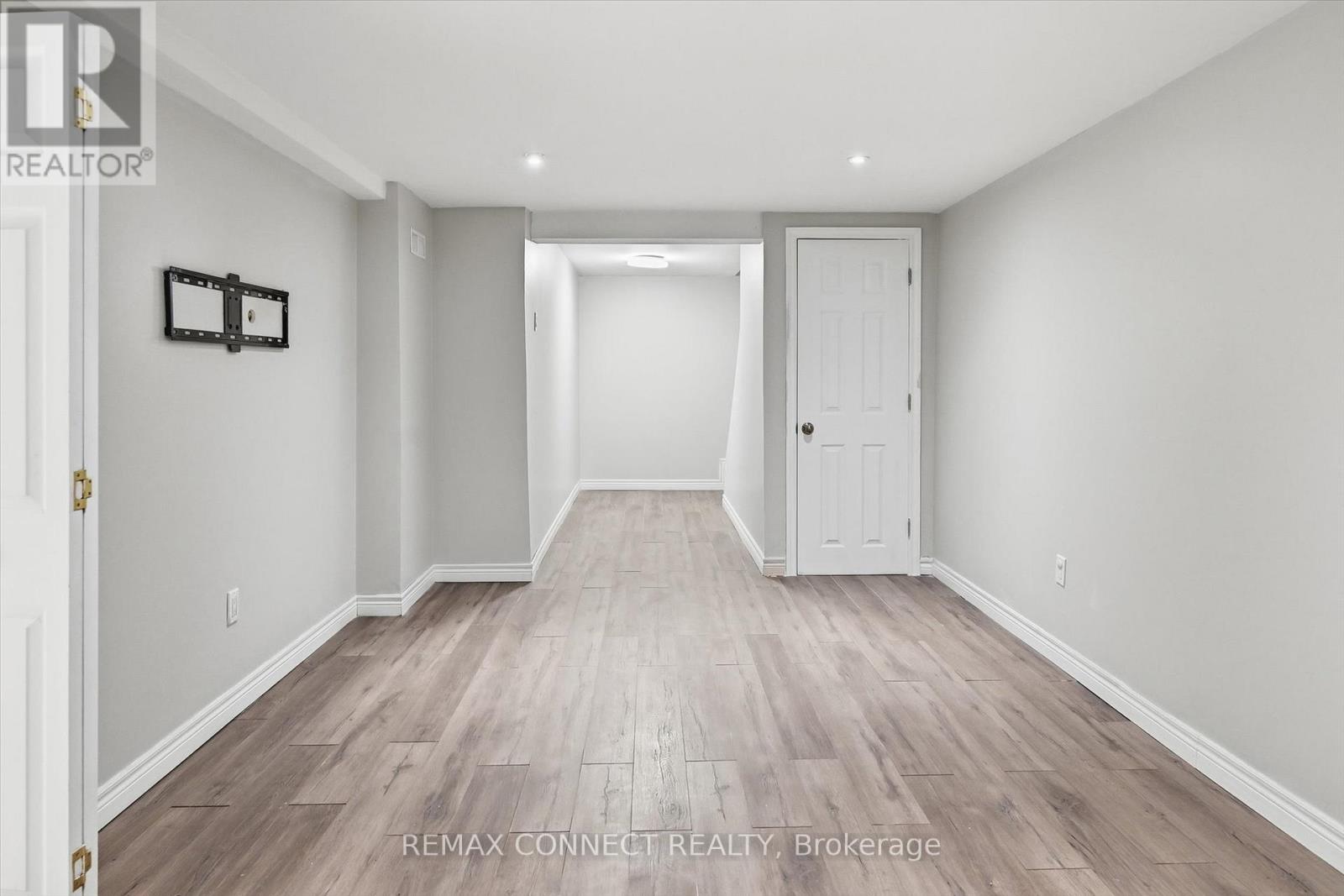 23 - 2185 Fairchild Boulevard, Burlington, Ontario  L7P 3P6 - Photo 40 - W12725916