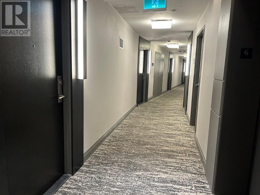 608 - 20 Brin Drive, Toronto, Ontario  M8X 0B2 - Photo 5 - W12725922