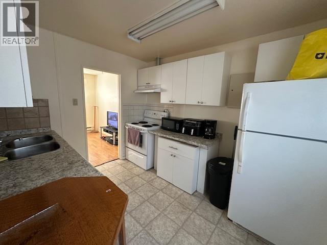 9420 102 Avenue, Fort St. John - City Se, British Columbia  V1J 2C6 - Photo 8 - R3082687