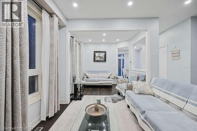 3420 Fountain Park Avenue, Mississauga, Ontario  L5M 7E3 - Photo 9 - 40798046