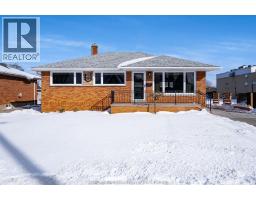 492 Laporte AVENUE, Windsor, Ontario