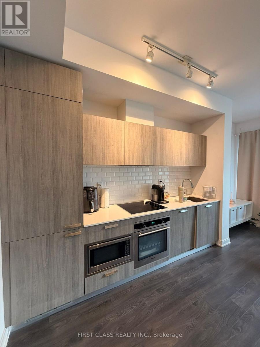 604 - 50 Charles Street E, Toronto, Ontario  M4Y 0C3 - Photo 4 - C12718254