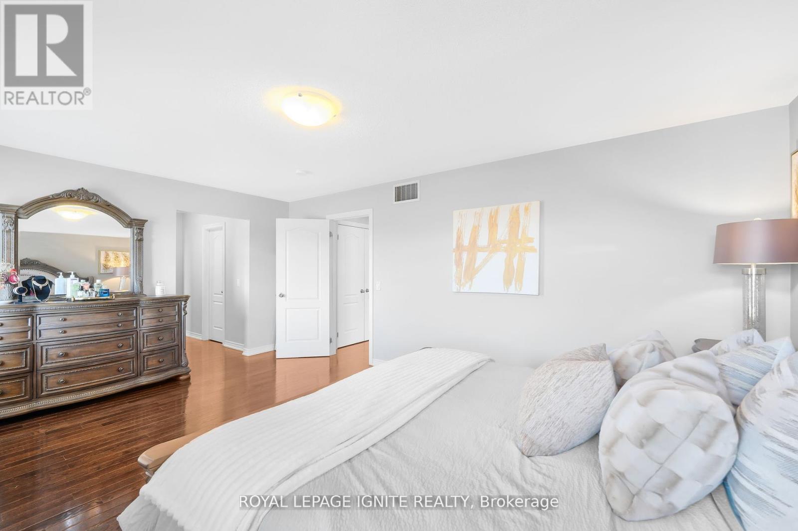 210 Blackwell Crescent, Oshawa, Ontario  L1L 0C9 - Photo 31 - E12458590