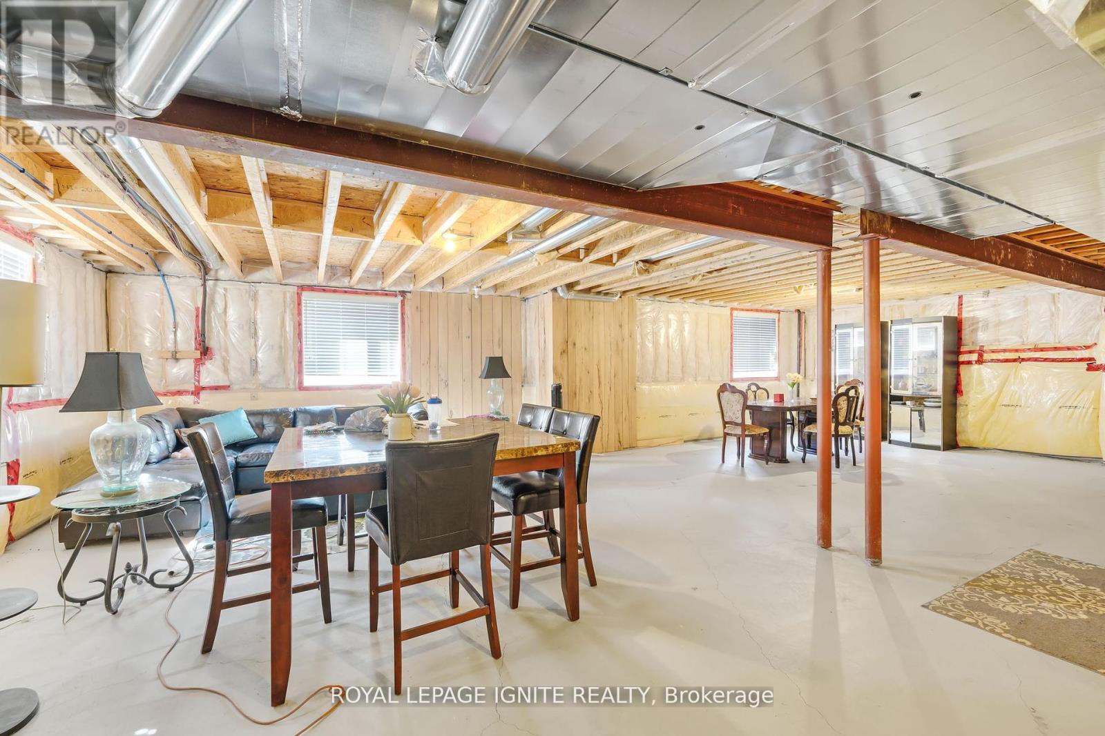 210 Blackwell Crescent, Oshawa, Ontario  L1L 0C9 - Photo 35 - E12458590