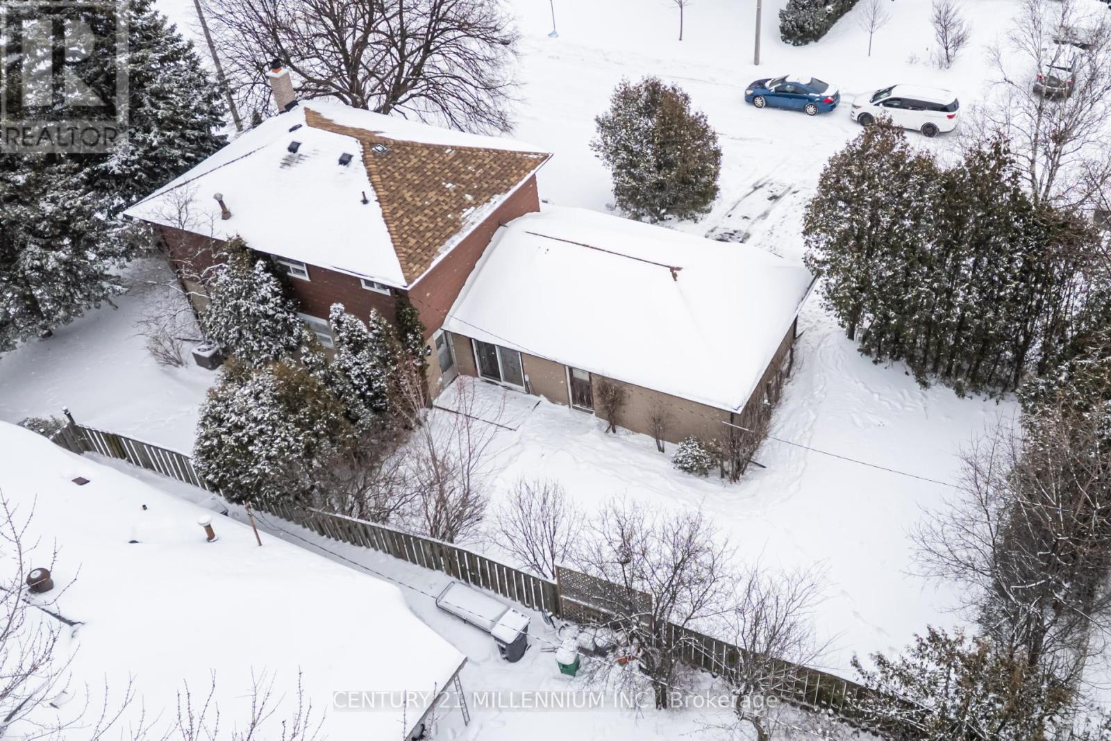 2 Durham Crescent, Brampton, Ontario  L6T 2X6 - Photo 36 - W12725370