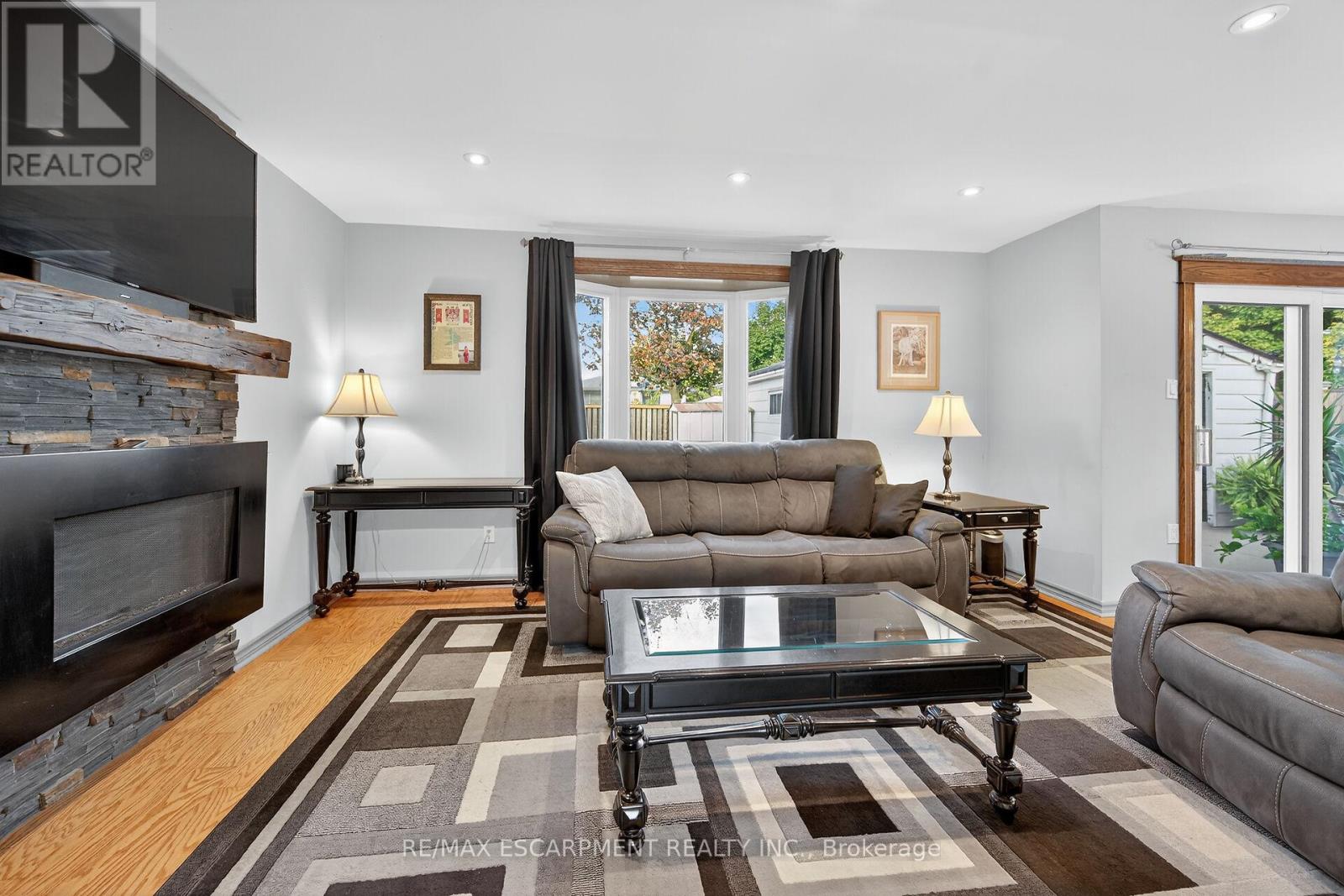 211 Birchcliffe Crescent, Hamilton, Ontario  L8T 4L1 - Photo 18 - X12480007