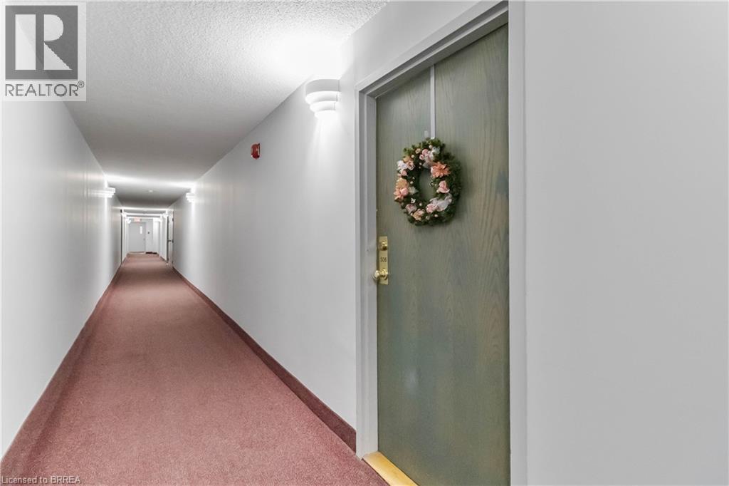 9 Bonheur Court Unit# 506, Brantford, Ontario  N3P 1Z5 - Photo 2 - 40800269
