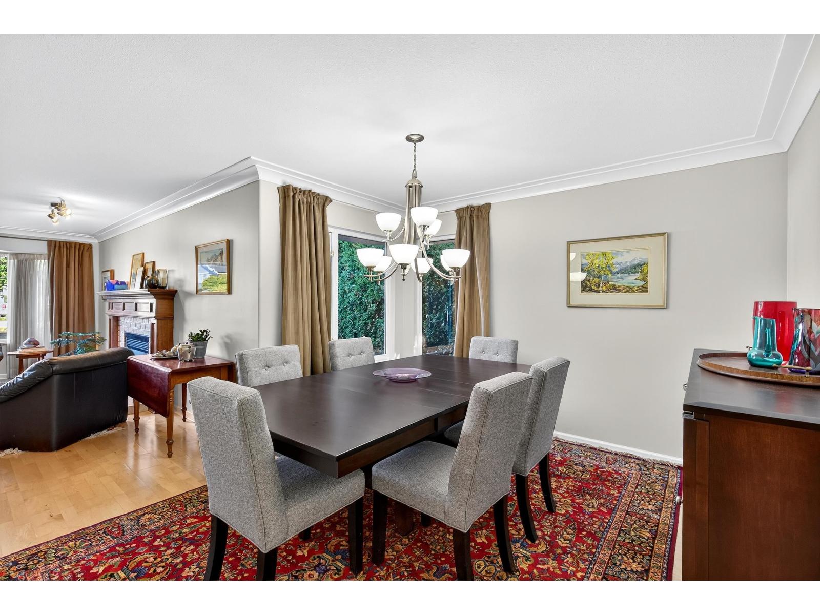 27012 25 Avenue, Langley, British Columbia  V4W 3W5 - Photo 8 - R3081649