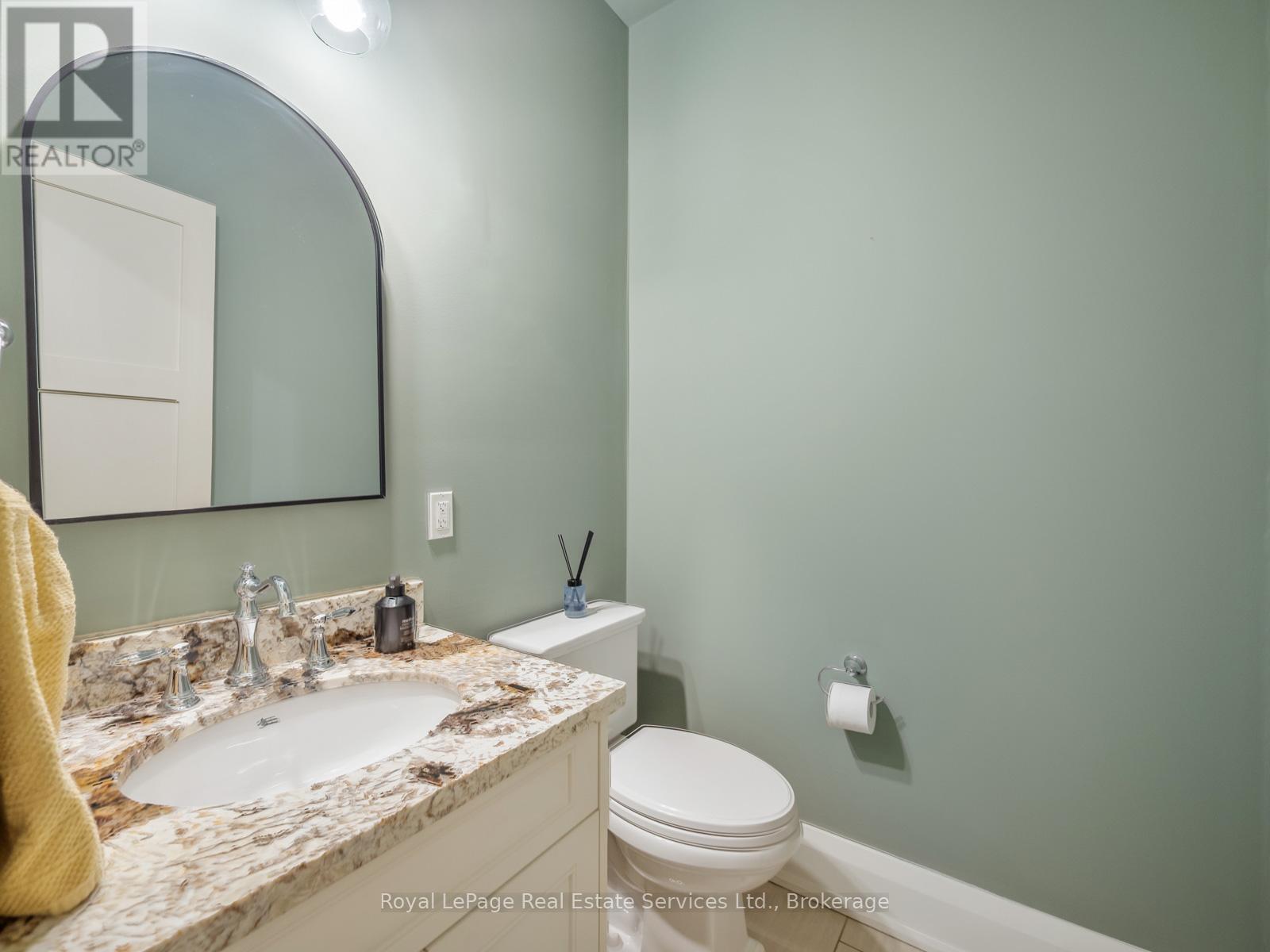 437 Inglehart Street N, Oakville, Ontario  L6J 3J5 - Photo 24 - W12726074