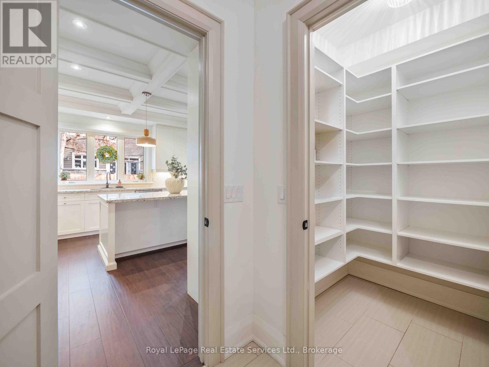 437 Inglehart Street N, Oakville, Ontario  L6J 3J5 - Photo 23 - W12726074