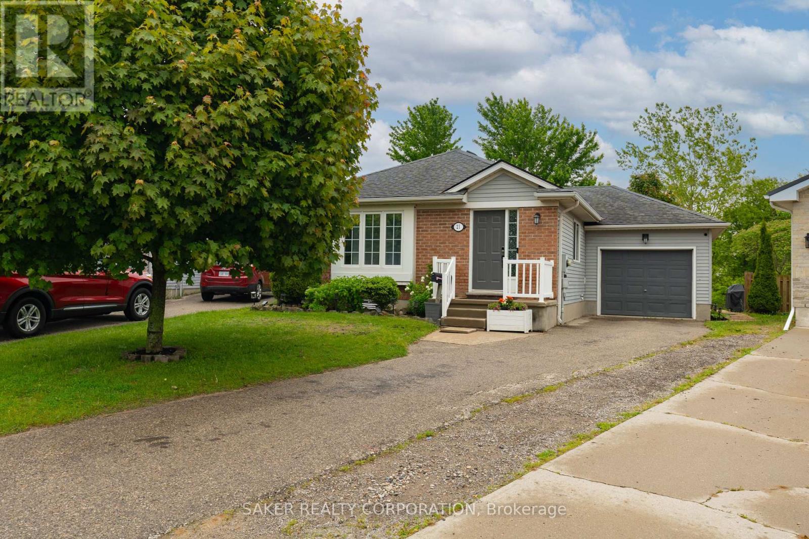 21 Erin Court, Aylmer, Ontario  N5H 3G6 - Photo 3 - X12725962