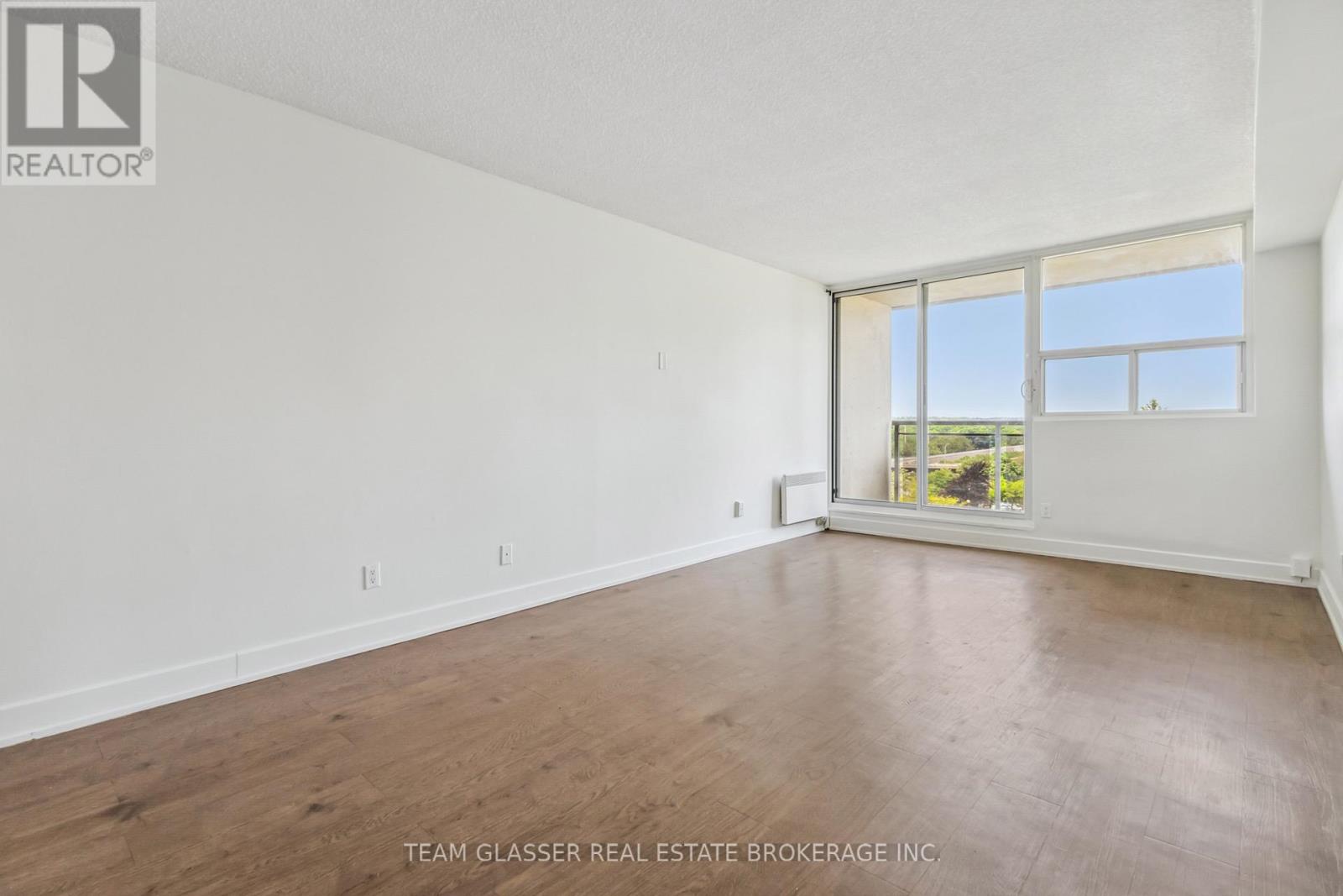 410 - 21 King Street, London East, Ontario  N6A 5H3 - Photo 12 - X12726026