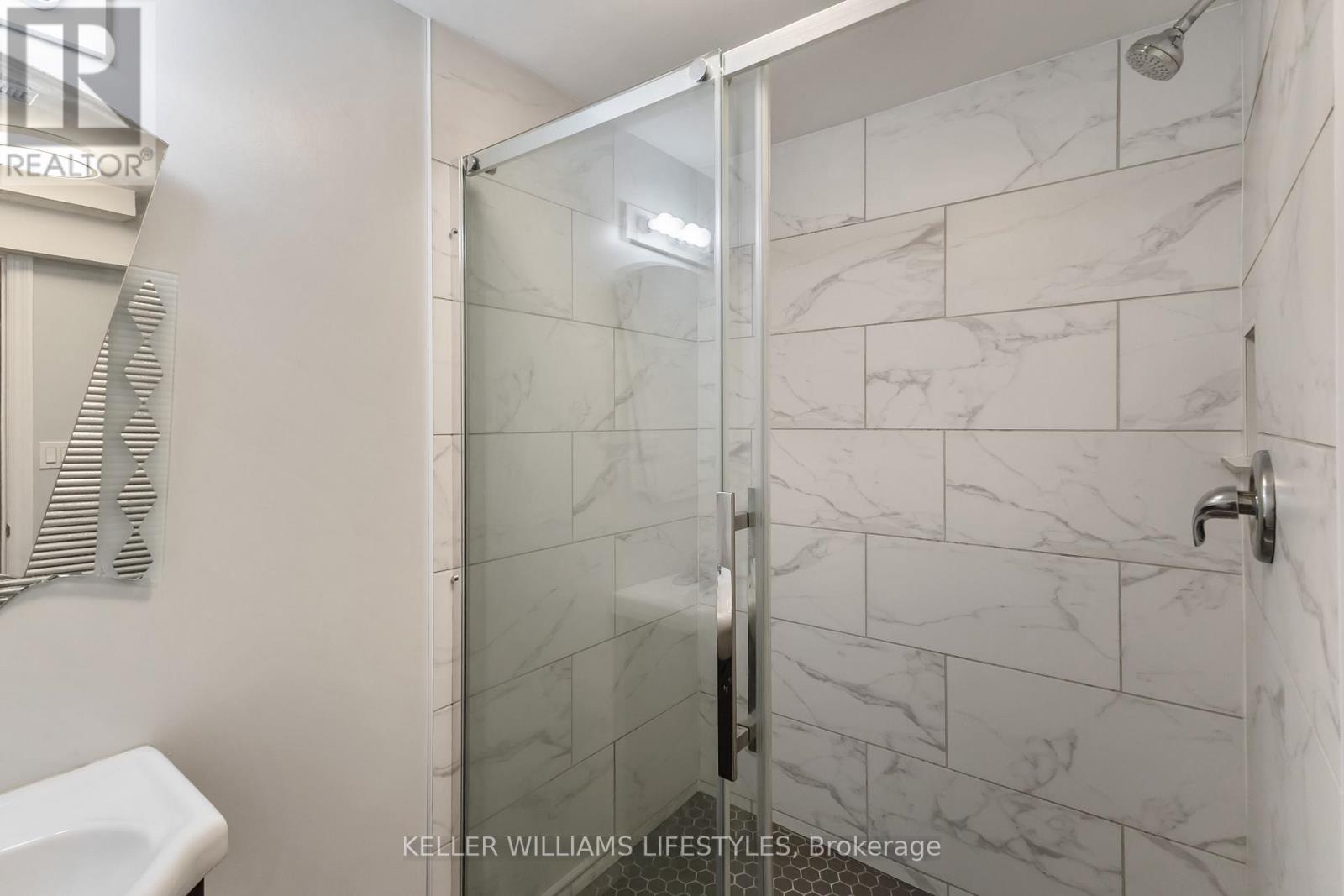 61 - 55 Ashley Crescent, London South, Ontario  N6E 3R9 - Photo 28 - X12726100