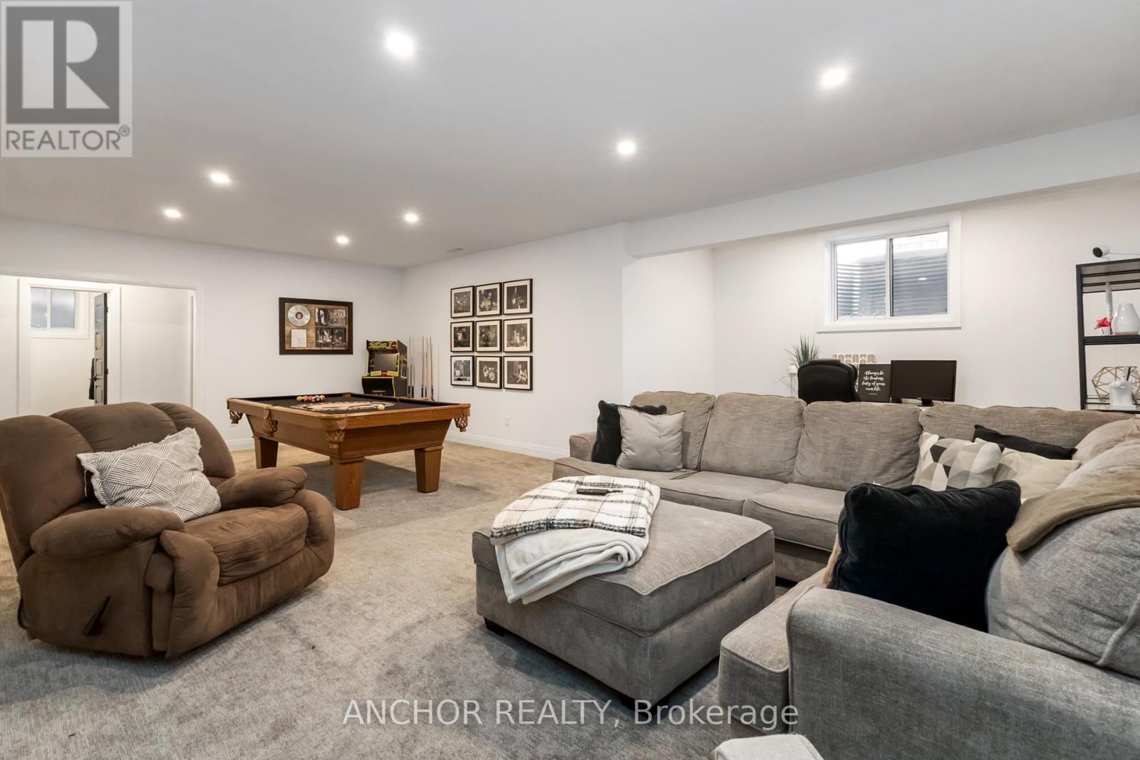 17 Kemp Crescent, Strathroy-Caradoc, Ontario  N7G 0G3 - Photo 36 - X12726130