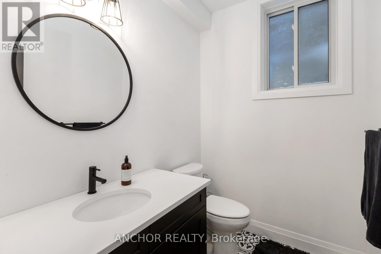 17 Kemp Crescent, Strathroy-Caradoc, Ontario  N7G 0G3 - Photo 42 - X12726130