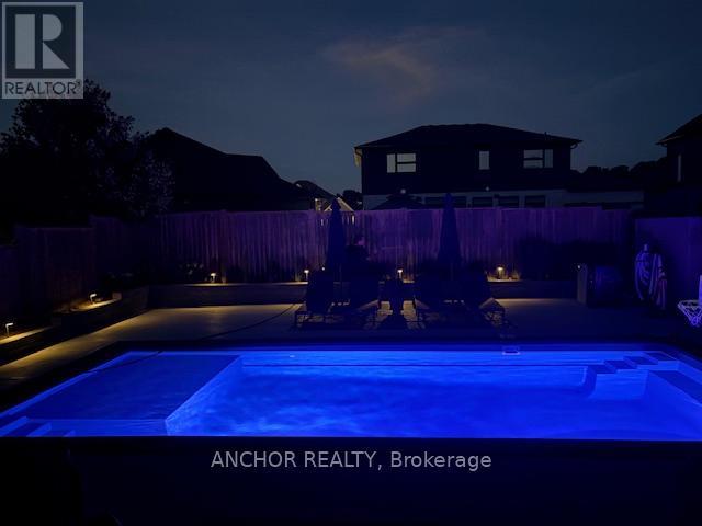 17 Kemp Crescent, Strathroy-Caradoc, Ontario  N7G 0G3 - Photo 48 - X12726130