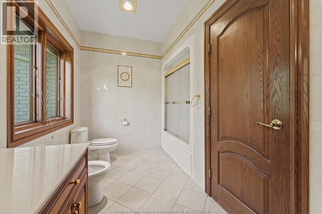 210 Mersea 3, Leamington, Ontario  N8H 3V5 - Photo 22 - 26001854