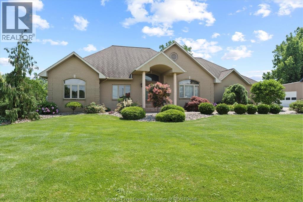 210 Mersea 3, Leamington, Ontario  N8H 3V5 - Photo 3 - 26001854