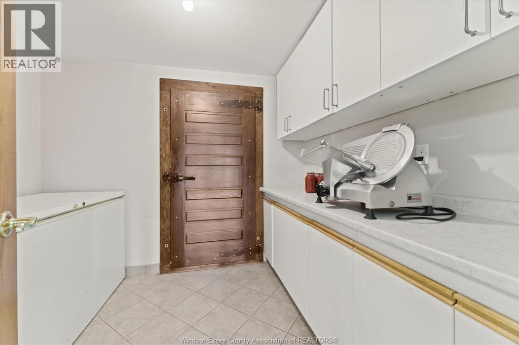 210 Mersea 3, Leamington, Ontario  N8H 3V5 - Photo 32 - 26001854