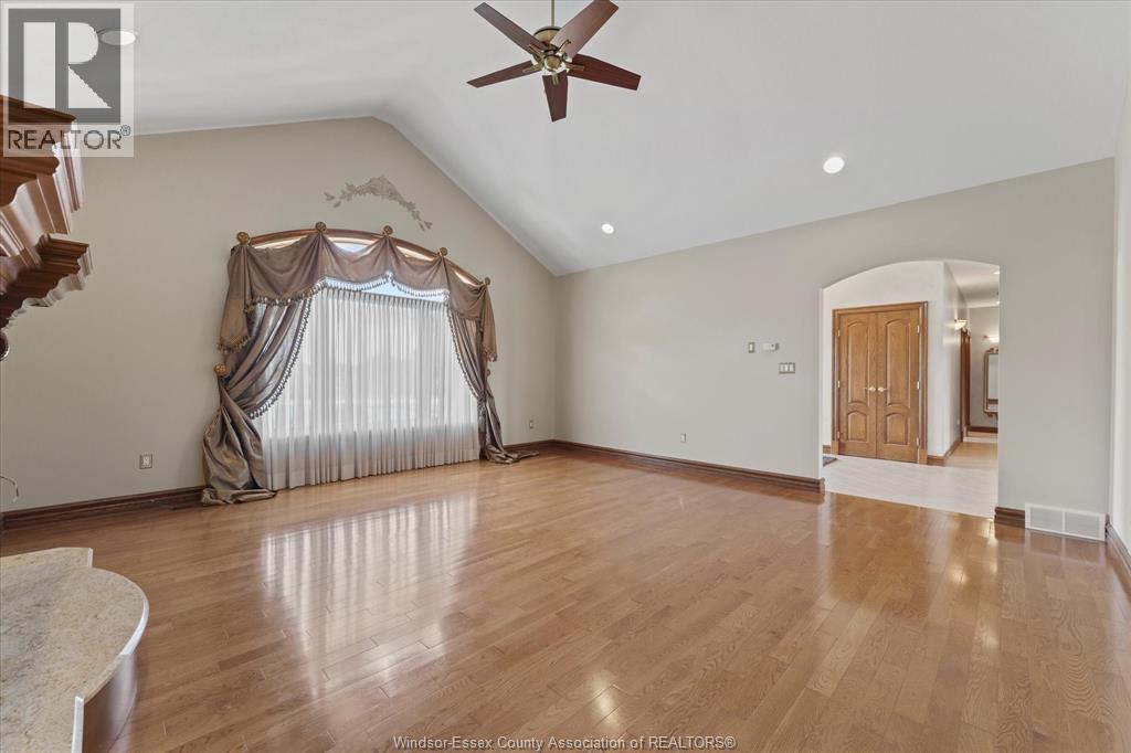 210 Mersea 3, Leamington, Ontario  N8H 3V5 - Photo 9 - 26001854