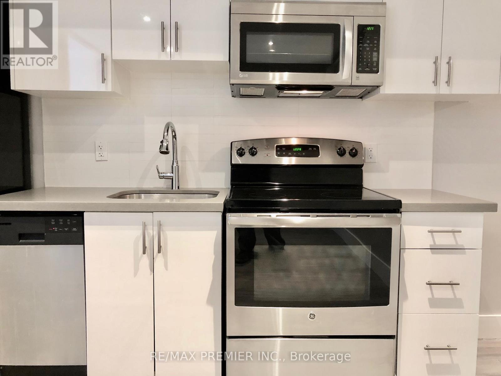 1 - 50 Pape Avenue, Toronto, Ontario  M4M 2V6 - Photo 4 - E12725624