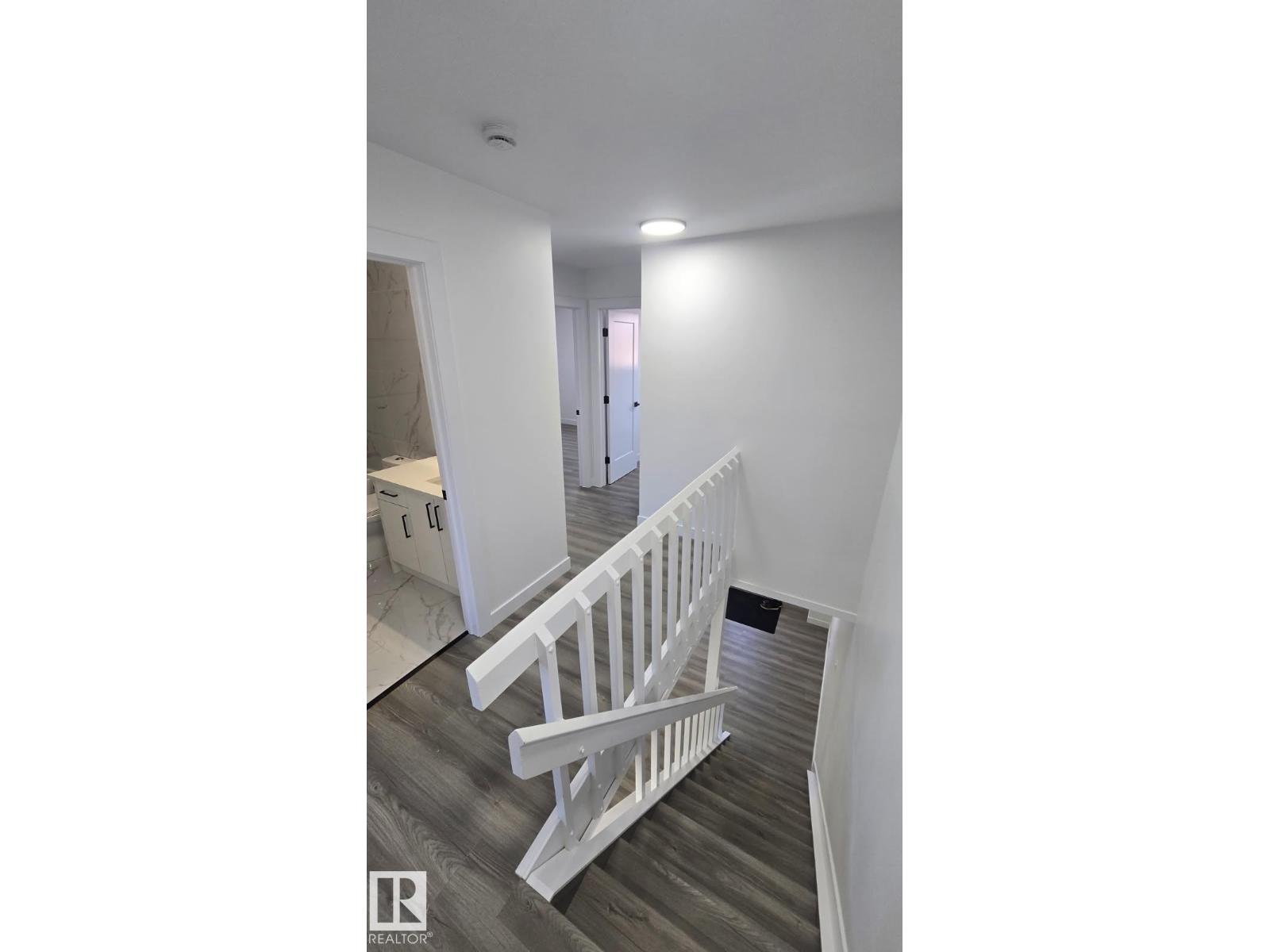 222 Village On The Green Gr Nw, Edmonton, Alberta  T5A 1H2 - Photo 6 - E4470931