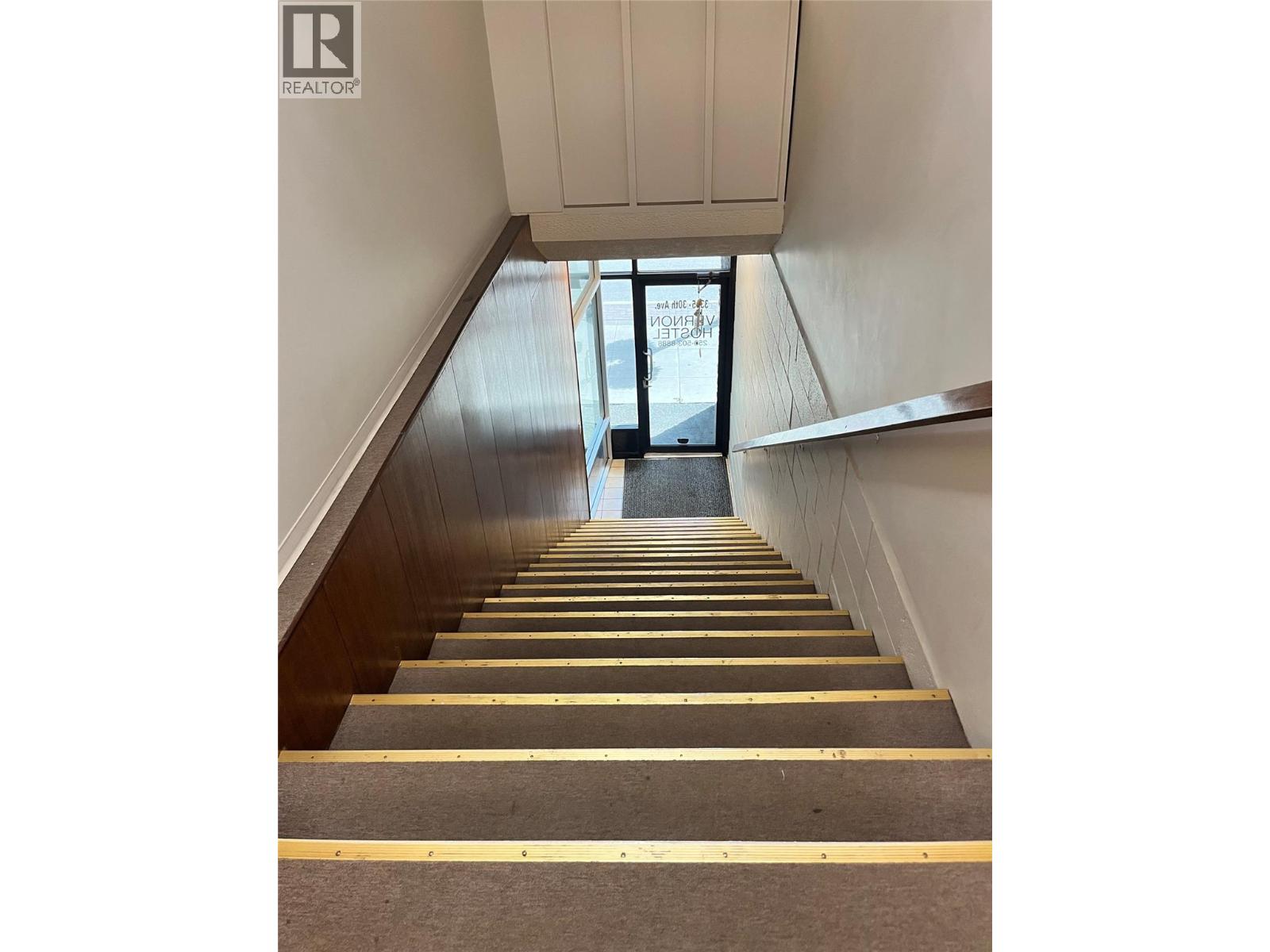 3315 30 Avenue, Vernon, British Columbia  V1T 2C9 - Photo 14 - 10373118