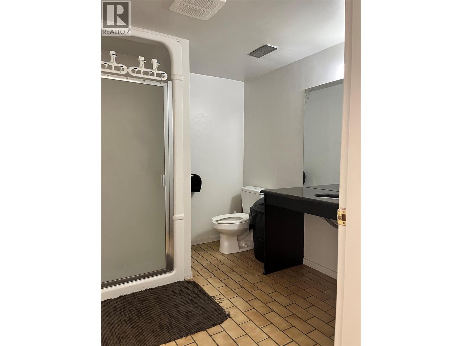 3315 30 Avenue, Vernon, British Columbia  V1T 2C9 - Photo 26 - 10373118