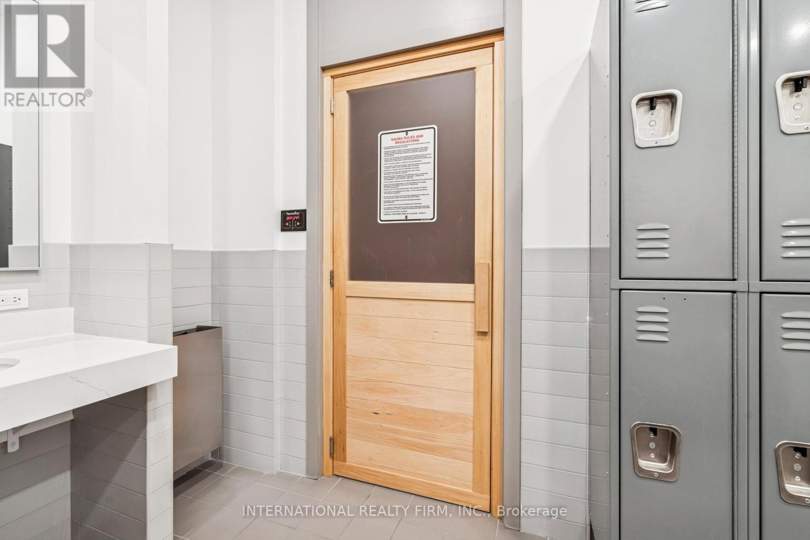 303 - 637 Lake Shore Boulevard W, Toronto, Ontario  M5V 3J6 - Photo 43 - C12725990