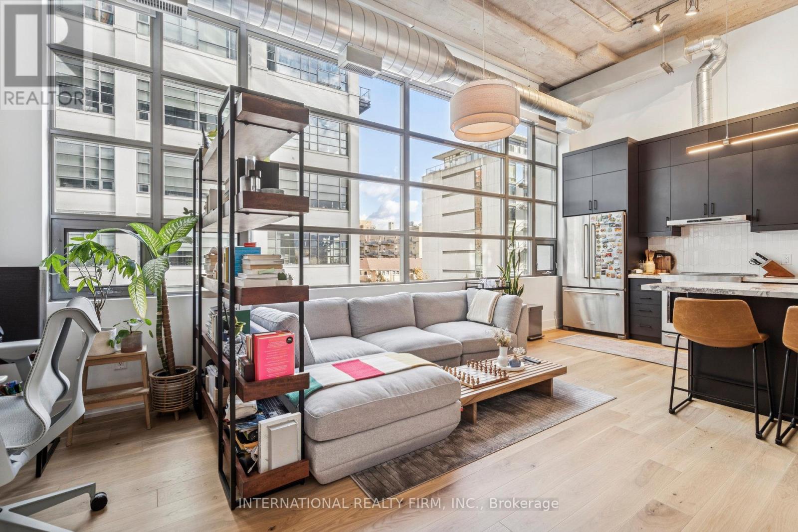 303 - 637 Lake Shore Boulevard W, Toronto, Ontario  M5V 3J6 - Photo 7 - C12725990