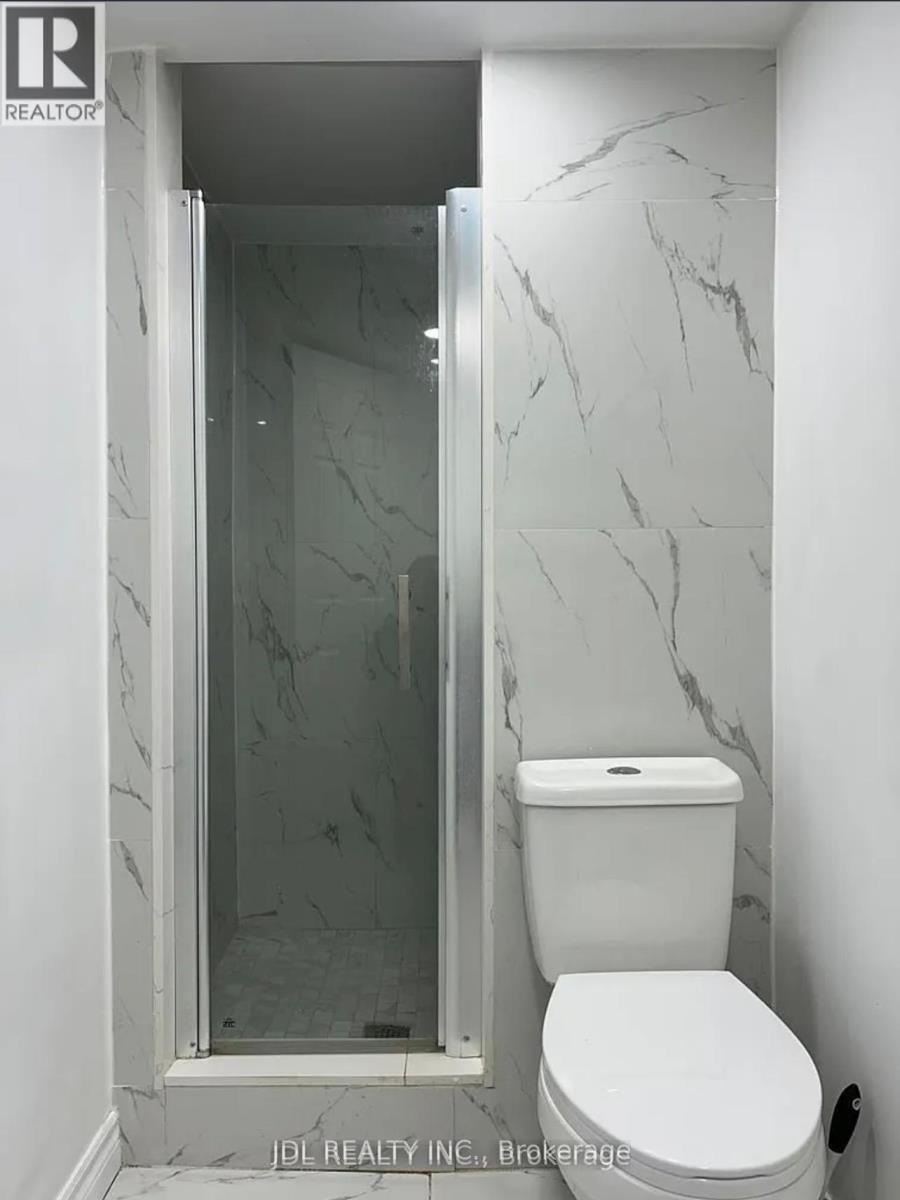 Master Bedroom - 80 Mosedale Cres Crescent, Toronto, Ontario  M2J 3A4 - Photo 3 - C12725996