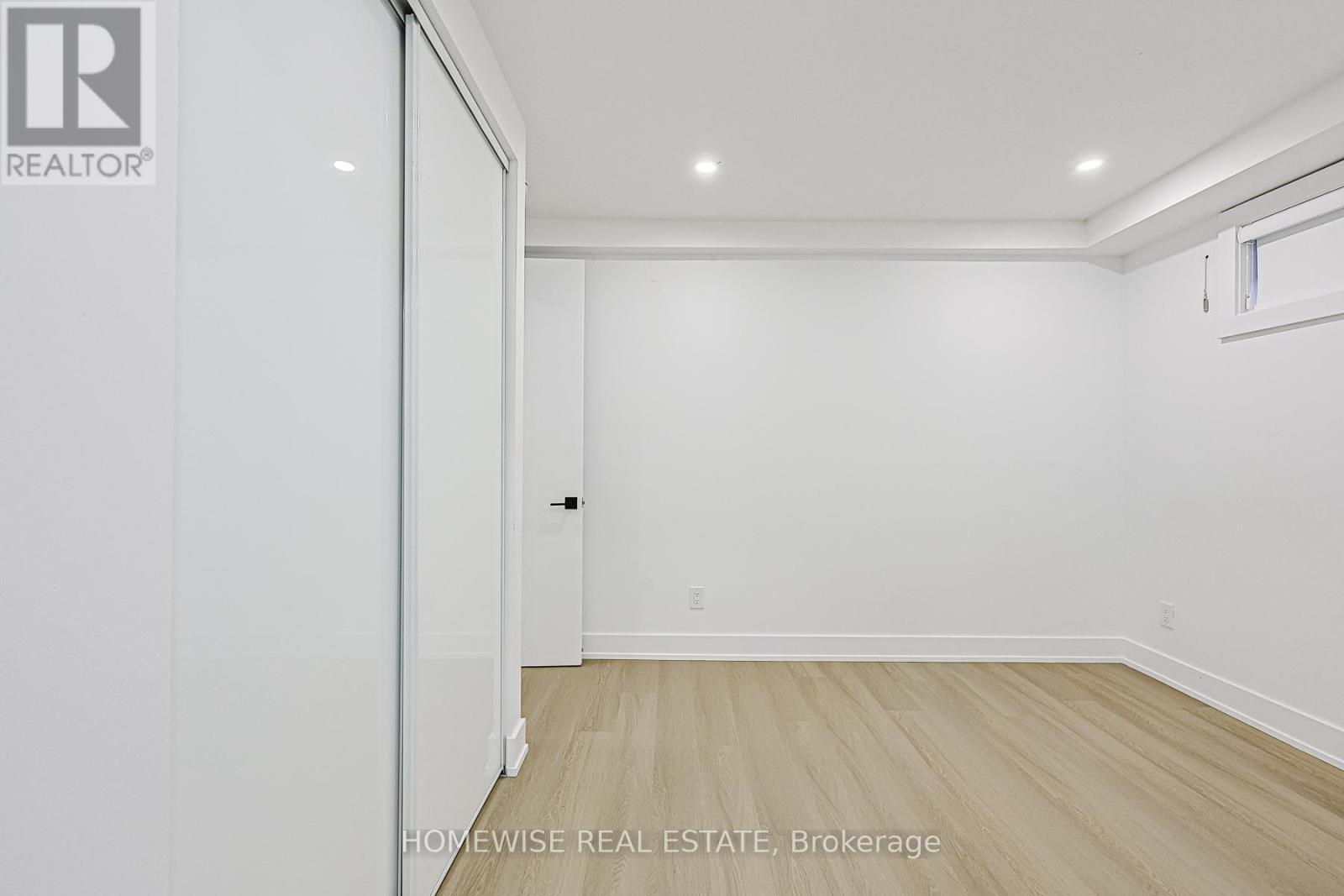 999 Eglington Avenue W, Toronto, Ontario  M6C 2C7 - Photo 20 - C12726004