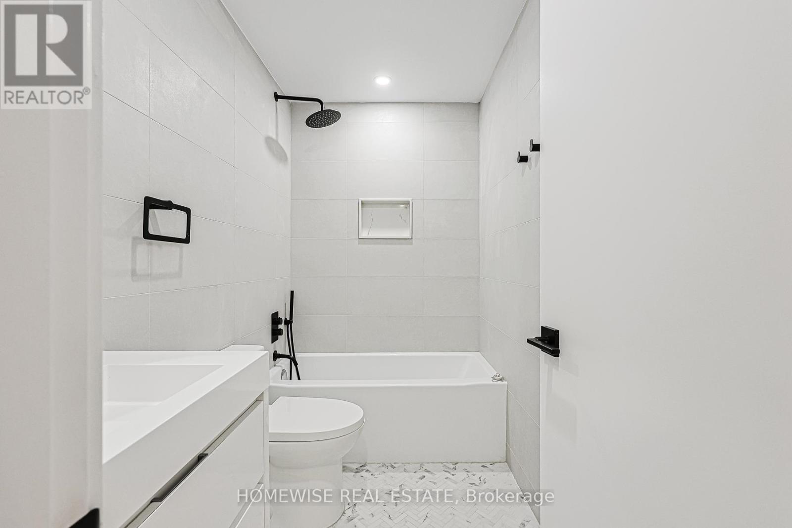 999 Eglington Avenue W, Toronto, Ontario  M6C 2C7 - Photo 23 - C12726004