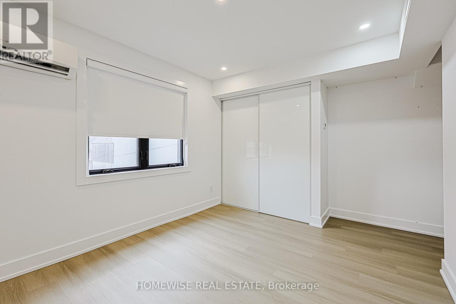 999 Eglington Avenue W, Toronto, Ontario  M6C 2C7 - Photo 26 - C12726004