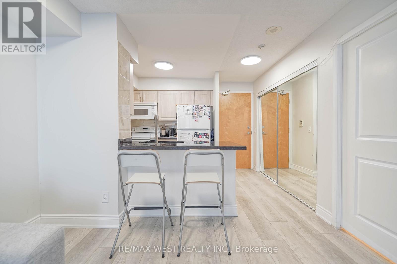 2909 - 4978 Yonge Street, Toronto, Ontario  M2N 7G8 - Photo 4 - C12726008