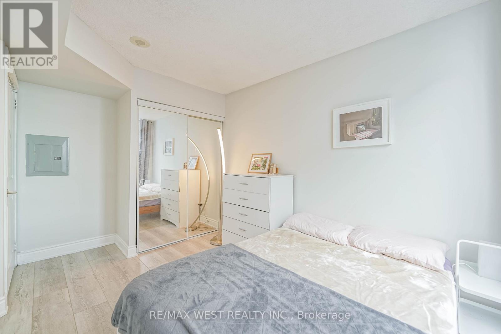 2909 - 4978 Yonge Street, Toronto, Ontario  M2N 7G8 - Photo 5 - C12726008