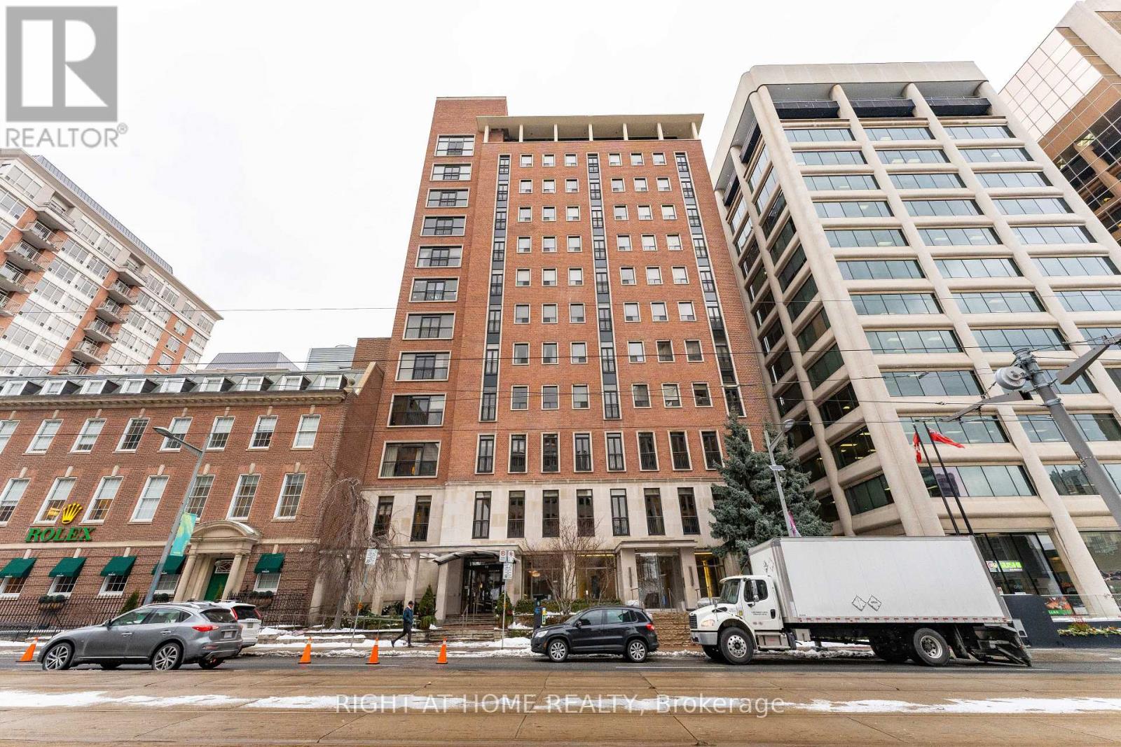 402 - 48 St Clair Avenue W, Toronto, Ontario  M4V 2Z2 - Photo 44 - C12726020