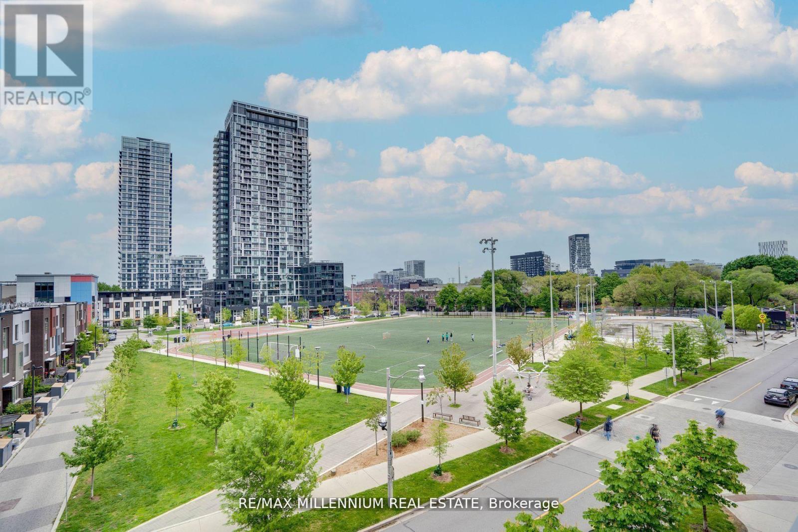 414 - 55 Regent Park Boulevard, Toronto, Ontario  M5A 0C2 - Photo 16 - C12726036