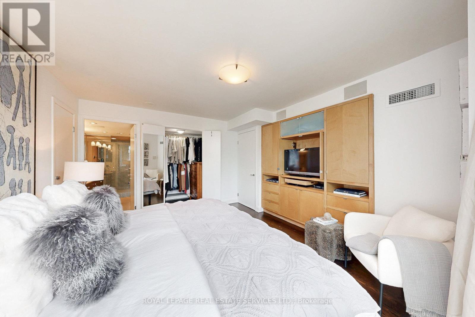 1061 - 313 Richmond Street E, Toronto, Ontario  M5A 4S7 - Photo 21 - C12726038