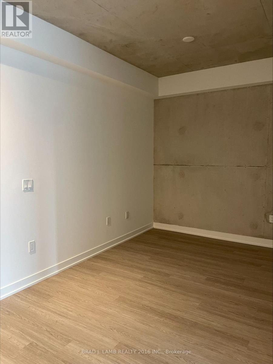 303 - 284 King Street, Toronto, Ontario  M5A 1K4 - Photo 8 - C12726096