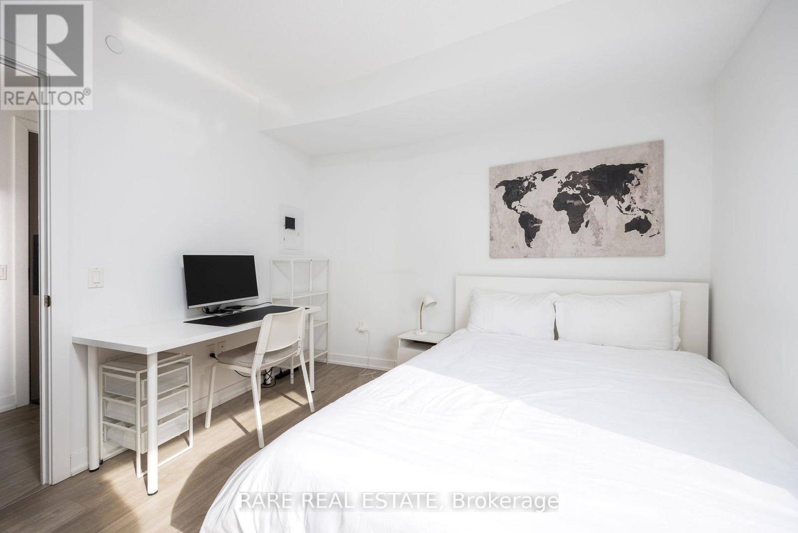 2510 - 10 York Street, Toronto, Ontario  M5J 0E1 - Photo 16 - C12726114